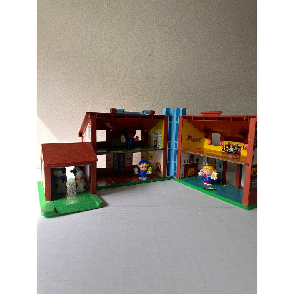 Vtg Fisher Price Little People Tudor House 952 Play Family Toy Lot Cows Figures - Picture 10 of 12